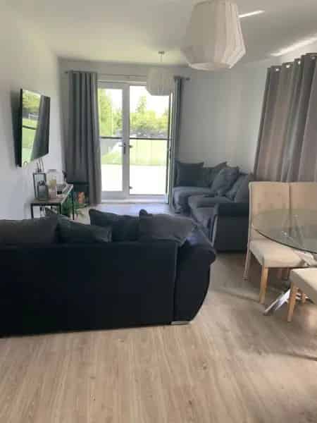 2-Bed 2-Year-Old Property Near Schools