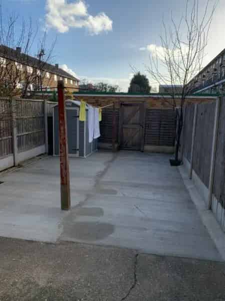 3 Bed Ground Floor Maisonette Near Ilford Station