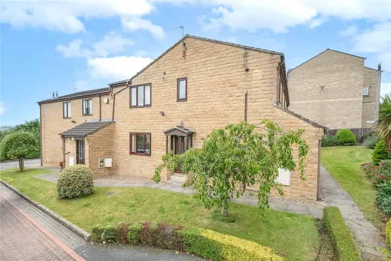 Flat For Sale , Leeds, England