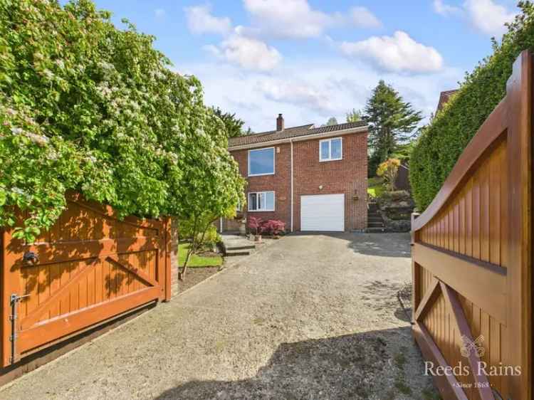 3 Bedroom Detached House for Sale Ruswarp North Yorkshire