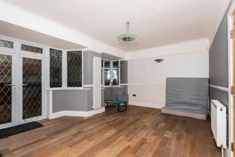 6 Bedroom Detached House For Sale By Modern Auction
