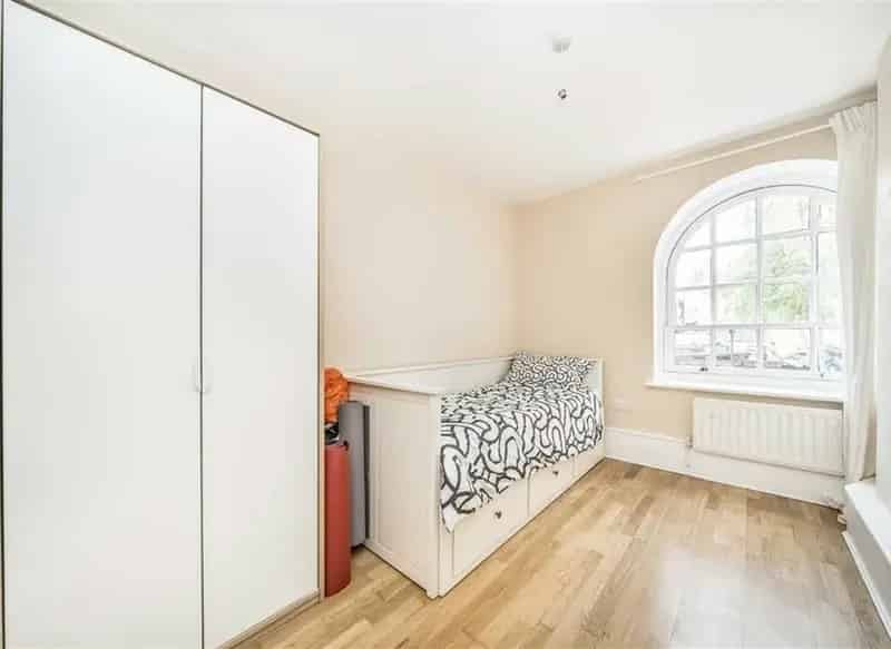 Two Bedroom Apartment near Regents Canal Shoreditch