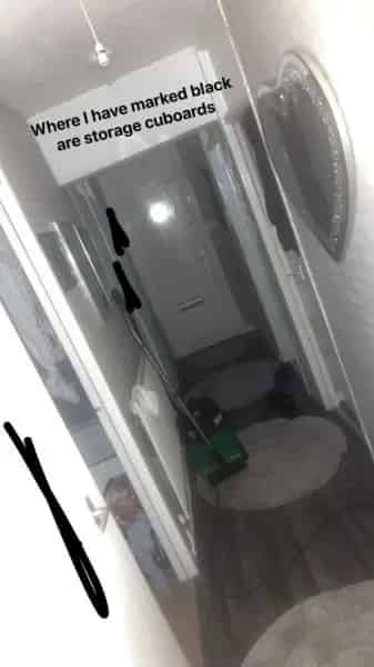 2 Bed 2 Bath Second Floor Flat with Central Heating