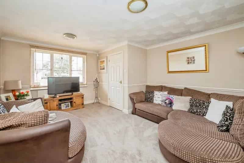 Four Bedroom Detached House for Sale