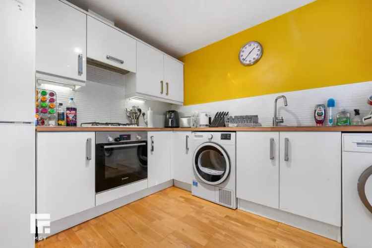 3 Bedroom End of Terrace House for Sale in Cardiff