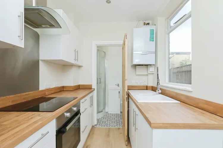 3 Bed Terraced House Norwich Golden Triangle En Suite Gardens