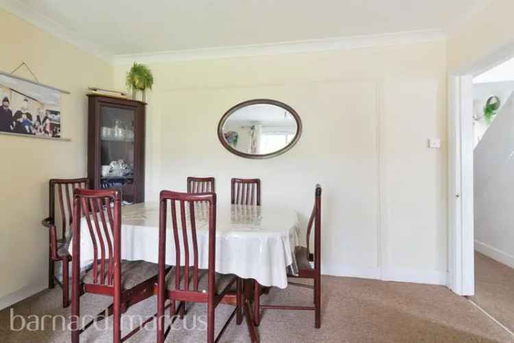 3 Bed House For Sale in Epsom - Large Garden - Close to Town Centre