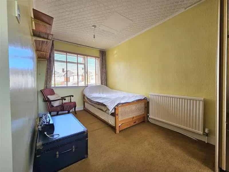 3 Bed House for Sale Extended Semi Detached