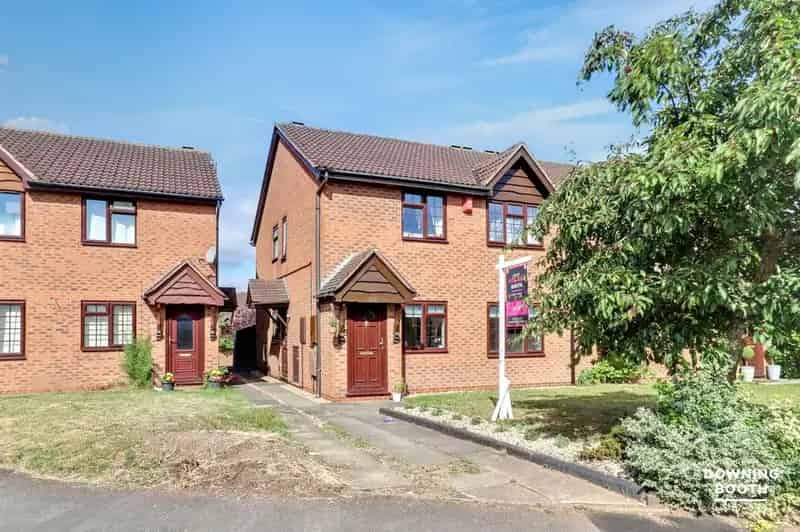 2 Bedroom Maisonette for Sale Sutton Coldfield