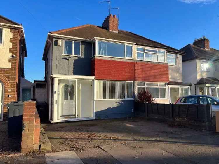 2 Bedroom Semi Detached House Big Garden Shower Room