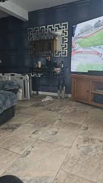 Detached Bungalow near Hospital - Disabled or Over 55s