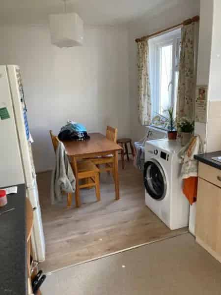Quiet Estate Home near Penzance Seafront and Schools