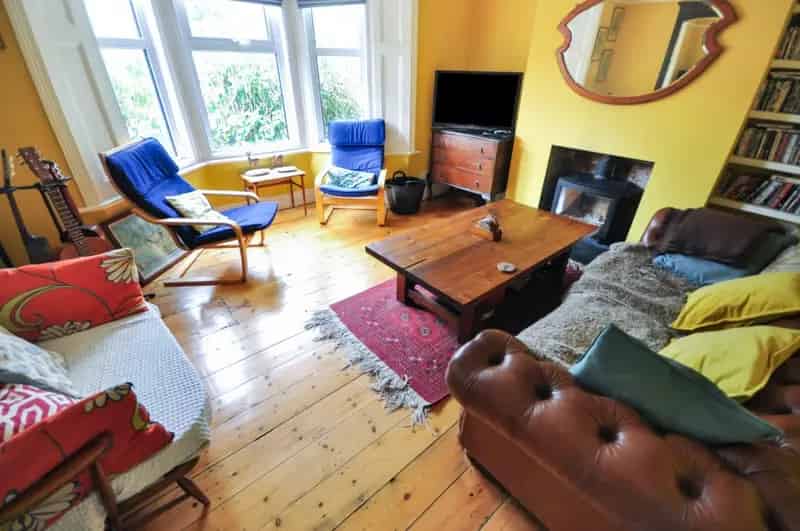 5 Bedroom House with Self Contained Annex For Sale