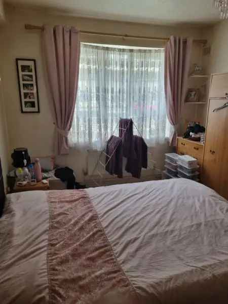 Flat For Rent in London, England