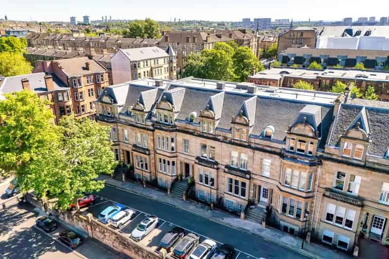 3 Bedroom Duplex Apartment for Sale in Hillhead Glasgow