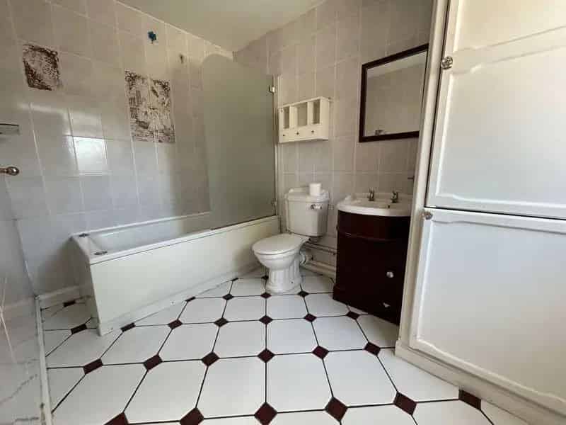 2 Bed House for Sale in Cinderford - Ideal First Time Buy or Buy to Let