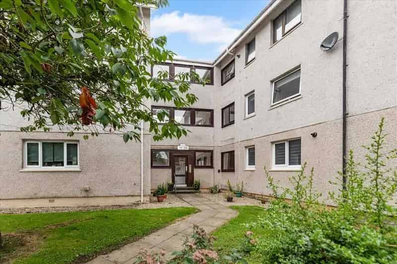 1 Bedroom Apartment for Sale - No Upfront Fees