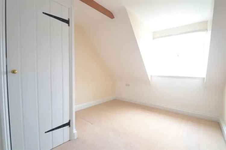 1 Bedroom Flat for Sale in Ringwood Town Centre