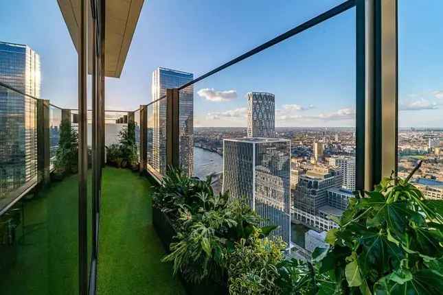 Flat for sale in Wardian London, Canary Wharf E14