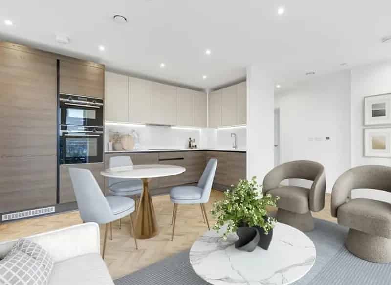 Spacious 2-Double Bedroom Apartment in Clapham