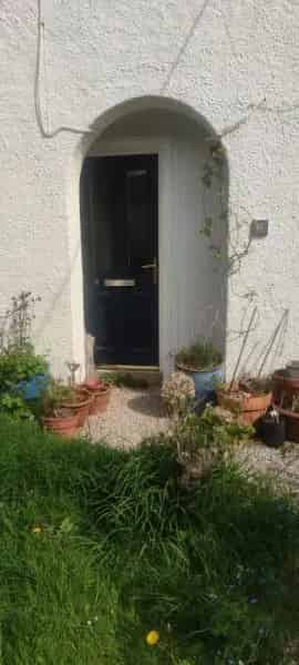 3 Bed End Terrace House Large Garden Quiet Village