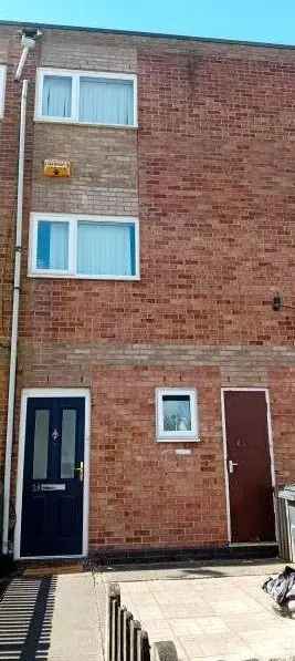 House For Rent in Birmingham, England