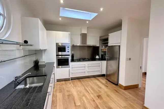 Bungalow for sale in Hall Road, St John's Wood, London NW8