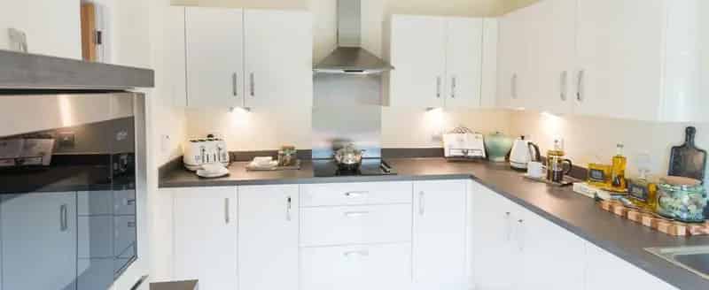 1 Bedroom Retirement Apartment with Gardens Restaurant and More