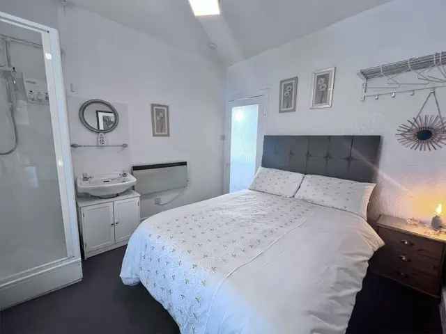 1 bedroom flat  for sale