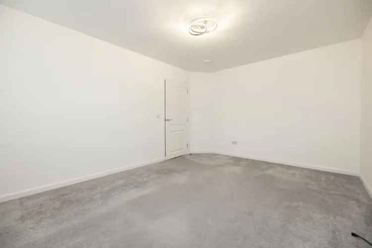 Detached 4 Bedroom House in Countesswells with Garage and Parking