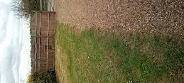 Large 3 Bed House with Massive Garden and Driveway
