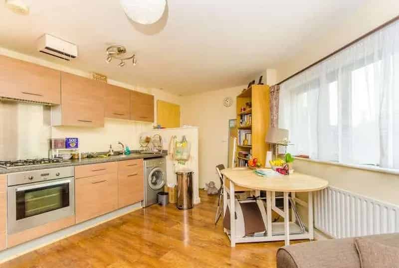 1 Bed Flat for Sale Near Caledonian Road Station