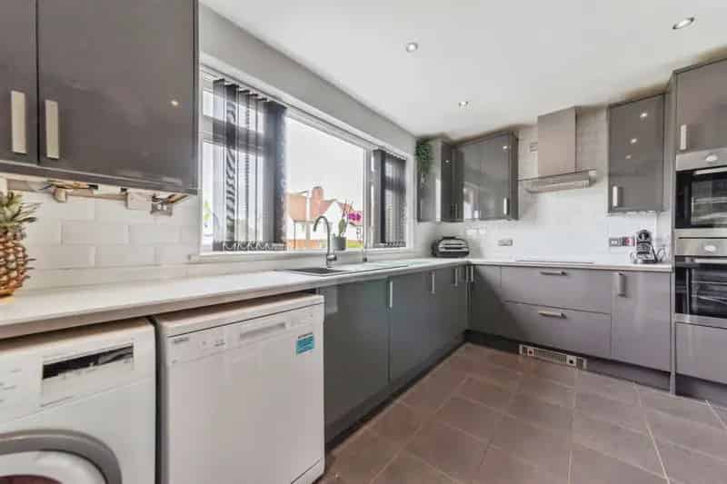 Lovely Semi Detached House Grantham