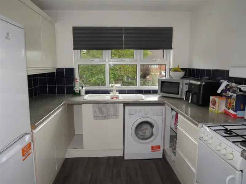 2 Bedroom Maisonette to Rent