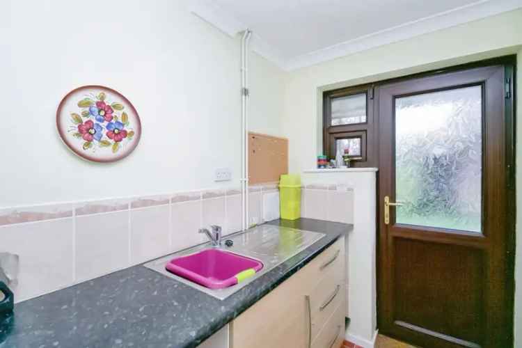 3 bedroom link detached house