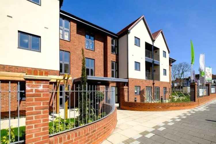 1 Bedroom Apartment Harrow Trident Point Modern Flat