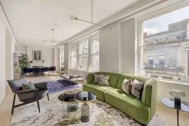 Luxury 3-Bedroom Apartment Covent Garden Central London