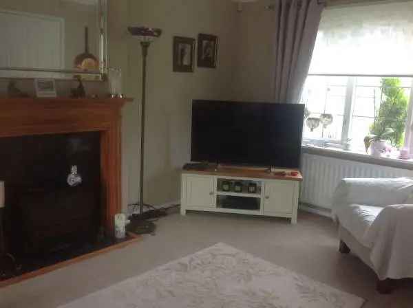 House For Rent in Calderdale, England