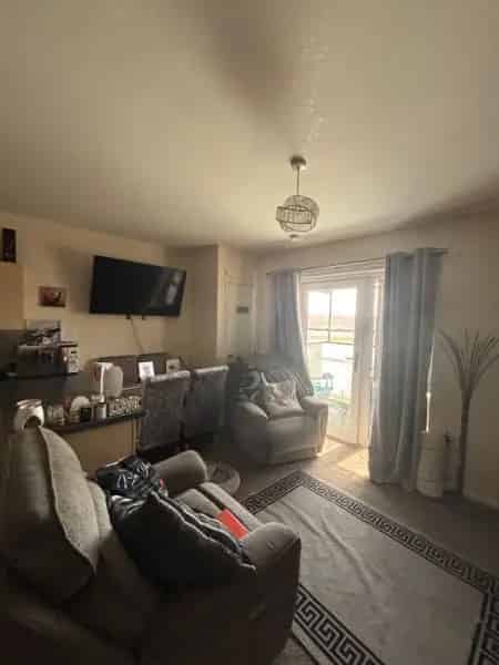 2 Bedroom Canal View Apartment with Parking