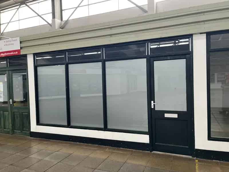 Retail Office Unit Livestock Centre Concourse 302 sq ft Parking
