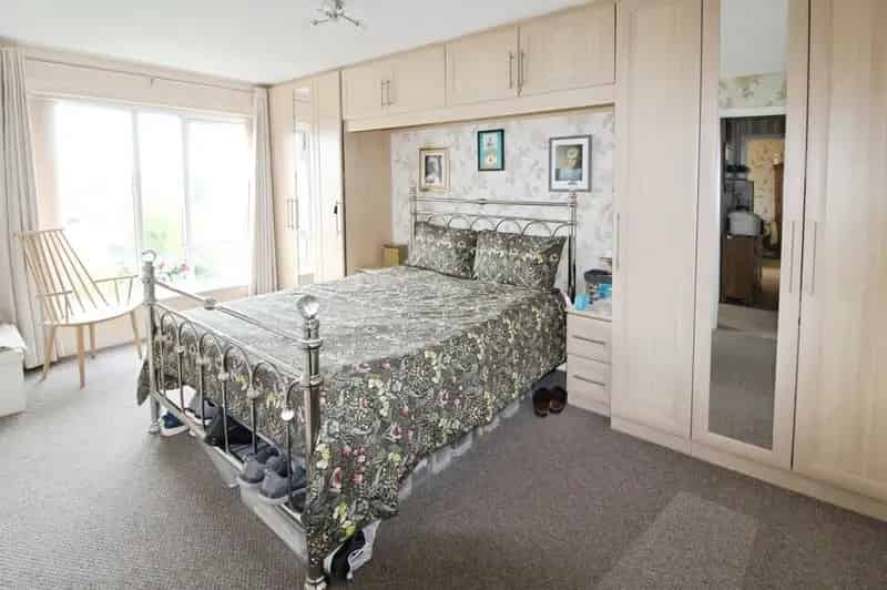 2 Bedroom Over 55s Retirement Apartment for Sale