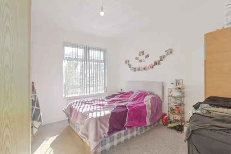 3 Bedroom House in Leicester