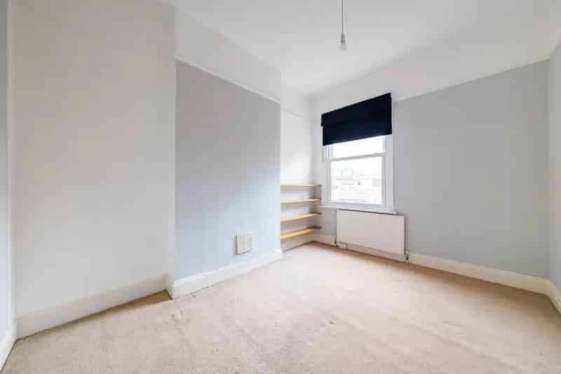 3 Bedroom Semi Detached House Mill Hill Conservation Area