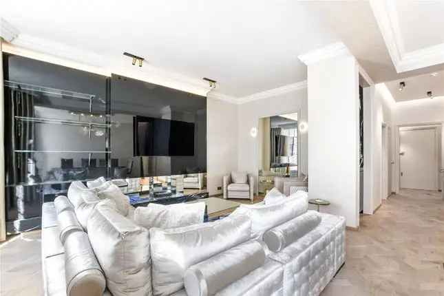 Flat to Rent Berkeley Street Mayfair W1J