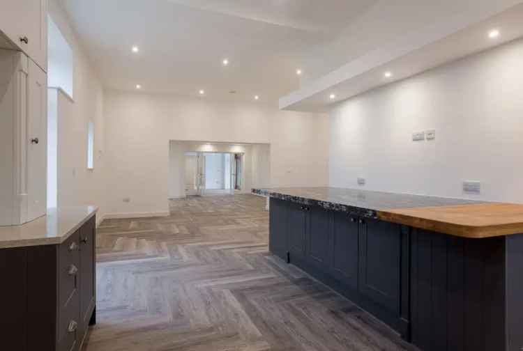 4 Bedroom Barn Conversion For Sale Naunton Beauchamp