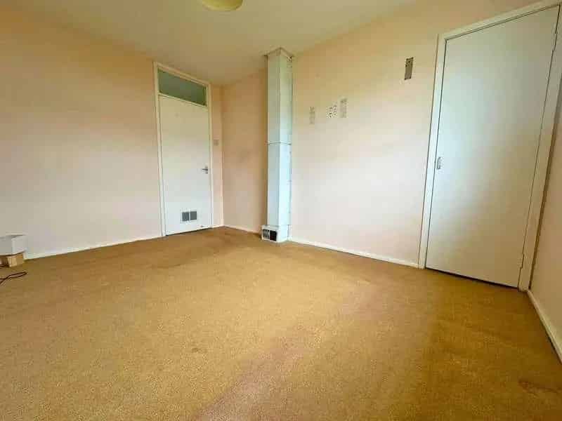 3 Bed House For Sale - Excellent Investment Opportunity