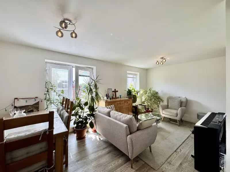 2 Bedroom Apartment for Sale