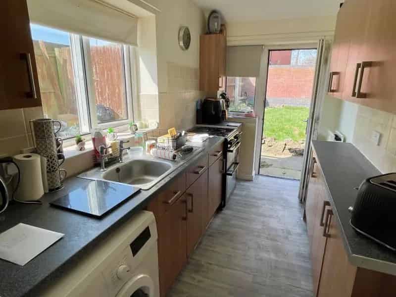 3 Bedroom Semi Detached House for Rent