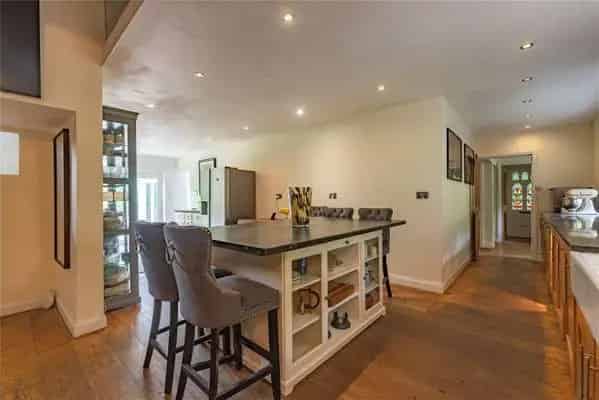 Turners Green, Upper Bucklebury, Reading, Berkshire, RG7 6RD | Property for sale | Savills