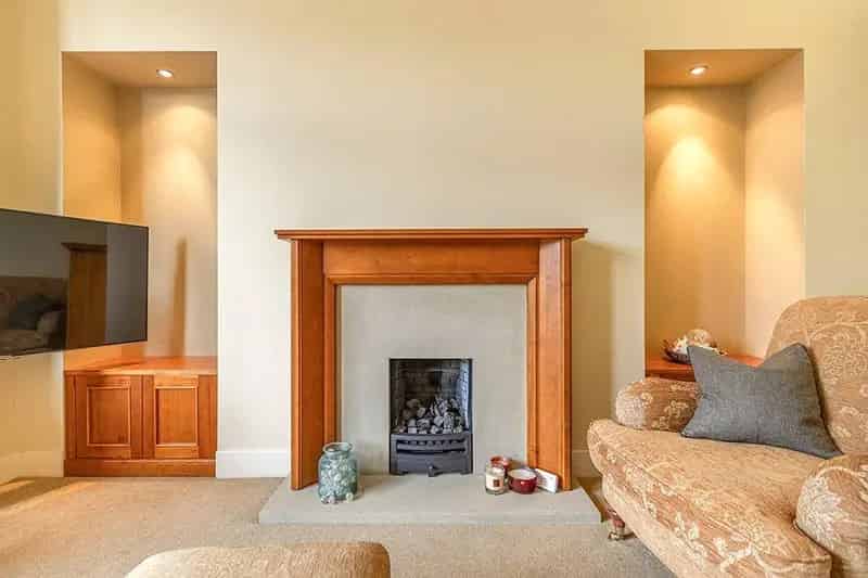 3 Bedroom Detached House for Sale in Newton Mearns
